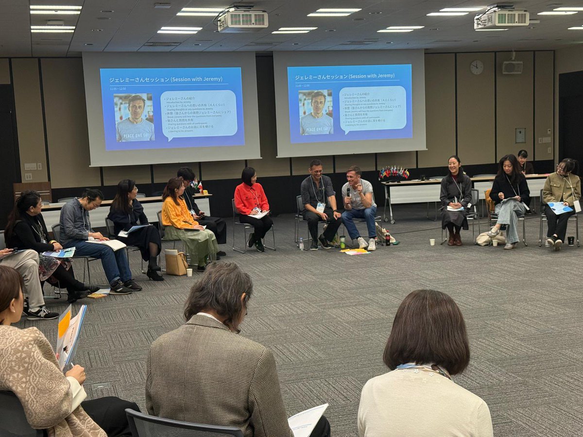 PeaceOneDay's tweet photo. Incredible day with the Goi Peace Foundation at the Peace Convergence. Inspiring.
#Tokyo #Japan #GoiPeaceAward #GoiPeaceFoundation #PeaceAward #GoiPeace #PeaceOneDay #PeaceDay #DoYourPeace #PeaceMovementJapan #TogetherForPeace #WorldPeace #Honoured https://t.co/2L4TgwmxZK