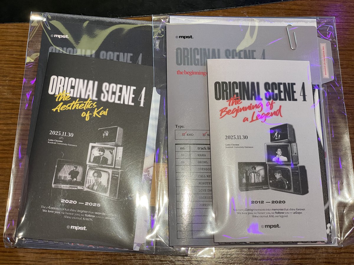얼마만에 영상회라는장소에온건지🥹가는길도 너무 설렜는데 역시 너무 좋은시간이었다🥰
과거의 시간들을보며.. 앞으로도 더 빛날 엑소 카이 / 솔로 카이를 기대하며😘
#5YearsWithSoloKAI   
#영원히빛날_카이솔로_5주년_축하해