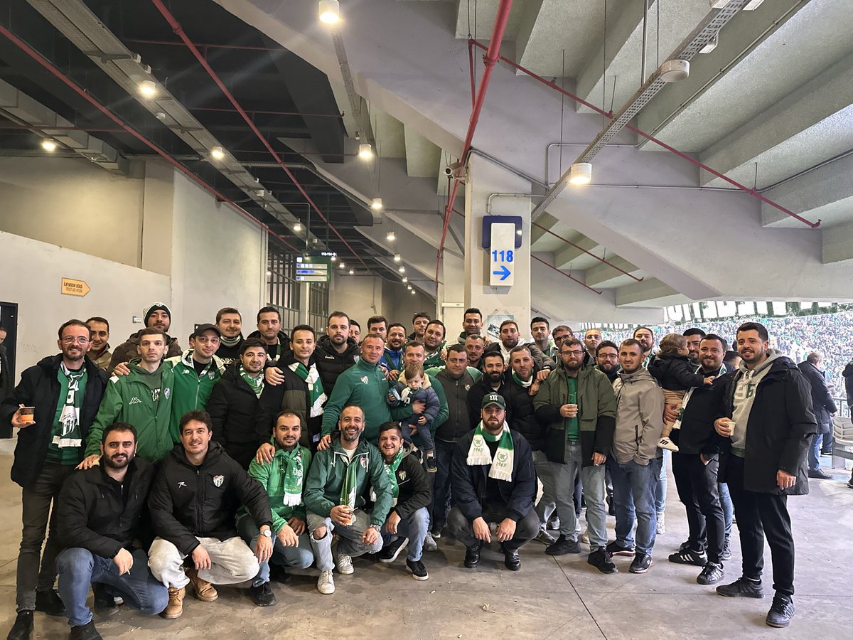 Sevdik seni bir kere.