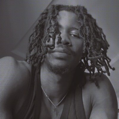chrizgabe's tweet photo. #NewProfilePic https://t.co/qKEkhqoA53