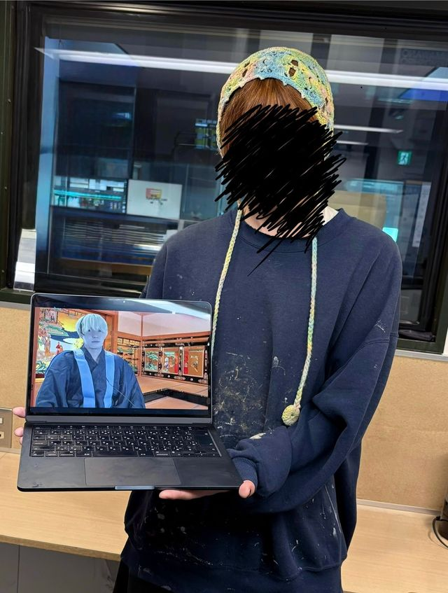 【本日夜10時〜放送中📡】
#FM802 MUSIC FREAKS
DJ #なとり の #ナトフリ！！

11/30(日)今夜は、リモート電話！📞
#秋山黄色 が登場！ <a href="/ILikeAkairo/">秋山黄色</a>

初めましてのふたり！
交友関係の話や、秋山黄色が思うなとりの印象を聞いてみた💭
映画「国宝」風のリモート画面も要チェック👀