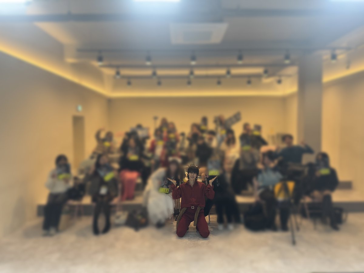 jjang_ddong_ggo's tweet image. #251130_팬싸인회

오픈팬싸 처음인 오늘과 프롬팬싸까지
행복했습니다 ~̆̈ .~̆̈
나랑 너무 잘 맞는듯 !
어제 앵콜을 많이 했더니..
비교적 걱정스러웠던 목소리도 돌아오고
역시 동반자인스피릿 덕분인가 .. 사랑해여 🥰

-
#장동우 #JangDongWoo
#솔로 #컴백 #AWAKE 
#SWAY #SWAY_Zzz