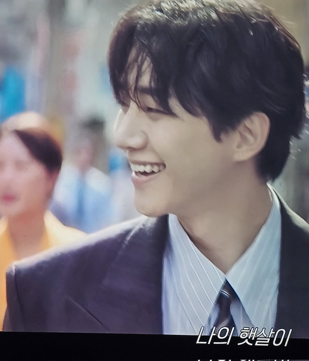 나의 햇살잊~💛
따뜻한 강태풍으로 살아줘서 고마워💛
#태풍상사막방
#이준호강태풍태풍상사고마워
#GoodbyeTyphoonFamily