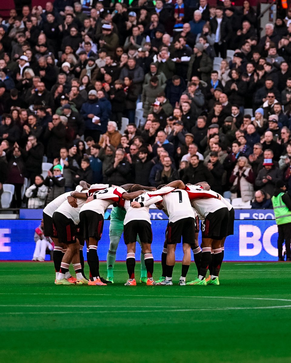 LFC's tweet photo. 👊 https://t.co/DJlFncmbb5