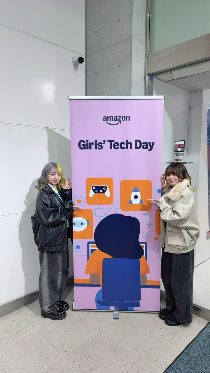 本日 TECH.Cさんで行われた
AWS Girls' Tech Day eSports Boothに
もちこさん( <a href="/rmrorcrhrirkror/">もちこ</a> )と一緒に
出演させて頂きました🙇🏻‍♀️

女の子限定のイベントで、
eSports業界についてや、
ゲームを一緒に体験しながらお話もできて、
とても楽しかったです🫶🏻
打ち合わせもなしに服装似てました😂
