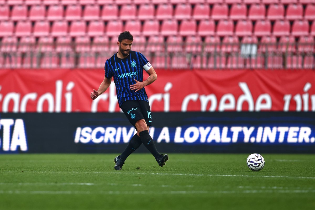 Inter's tweet photo. Fine primo tempo

#InterProVercelli 0-1 https://t.co/RKgc1nE7Hk