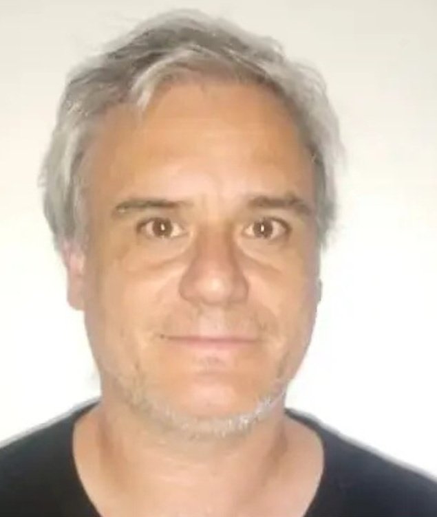 GabrielSoglio1's tweet image. A la izquierda, Leonardo Seguin, docente de la Universidad de San Luis.
A la derecha, Darío Ramírez, docente de la misma universidad, negacionista y antiderechos, denunció a Seguin por “adoctrinamiento” por enseñar cómo funciona el índice de abuelidad.
El fascismo avanza…