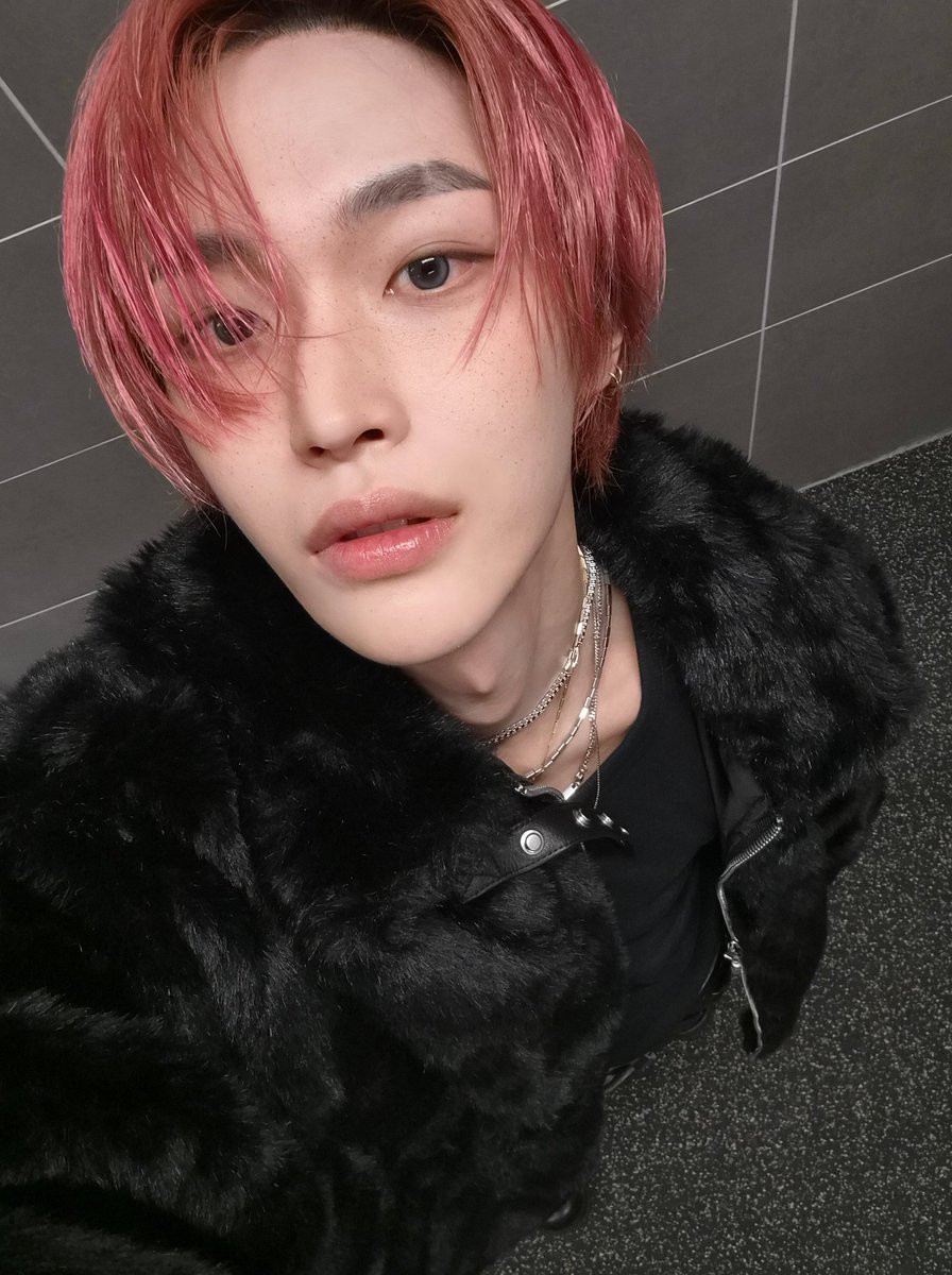 riize_archives's tweet image. 251130 #WONBIN weverse post