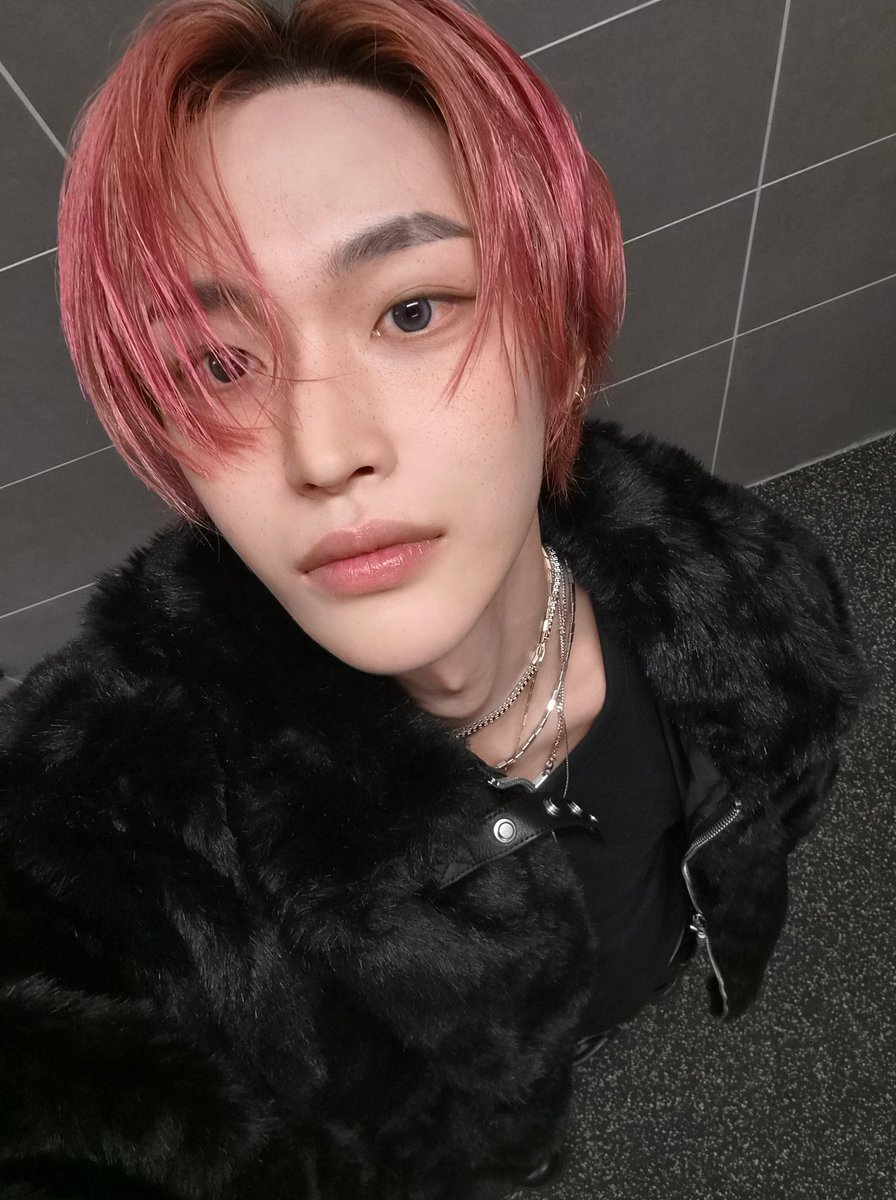 riize_archives's tweet image. 251130 #WONBIN weverse post