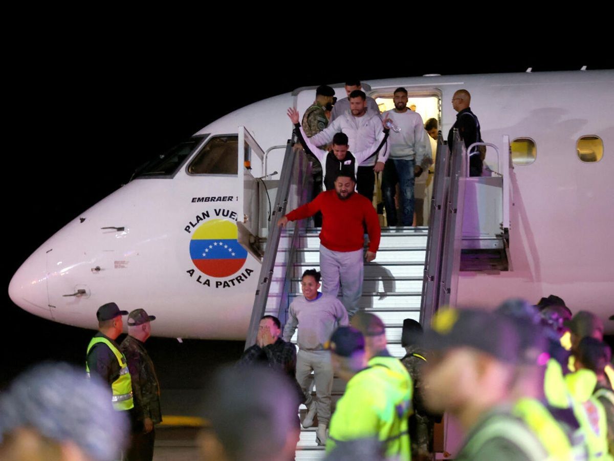 IKandanga2's tweet image. Gran Misión Vuelta a la Patria lamenta suspensión unilateral de EE.UU. de vuelos de repatriación de migrantes venezolanos procedentes de Estados Unidos.

@CamillaFSaab 

fusernews.com/gran-mision-vu…