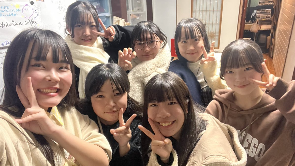 magical_ayano's tweet photo. 今日11/30で14年間活動してきた
マジカルバルルーンYesを卒業します。

伝えたいことがいっぱいあるので
ゆっくり投稿させてください。

今まで本当に本当にありがとうございました。
最高のアイドルパフォーマー人生でした。

2025.11.30 マジカルバルルーンYes
総監督　あやの https://t.co/n1PuMPMGui
