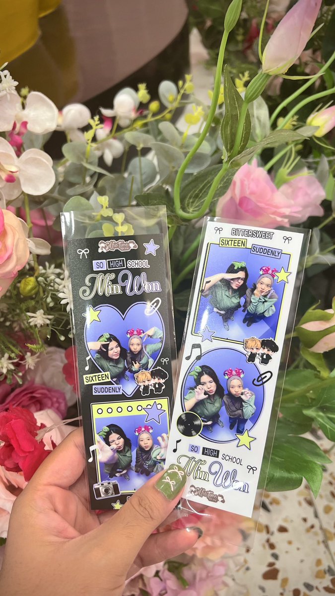 dewdropswonyu's tweet photo. Photobooth minwon lagih dengan frame lucuu dan foto sama yg punya frame yg juga tidak kalah lucu 🫢🫰🏼see you lagih tanggal 13 yeahh @Your_mengie 

#SoHighSchool frame by @Your_mengie x @MinWonDdaily https://t.co/00pWv1D1g8