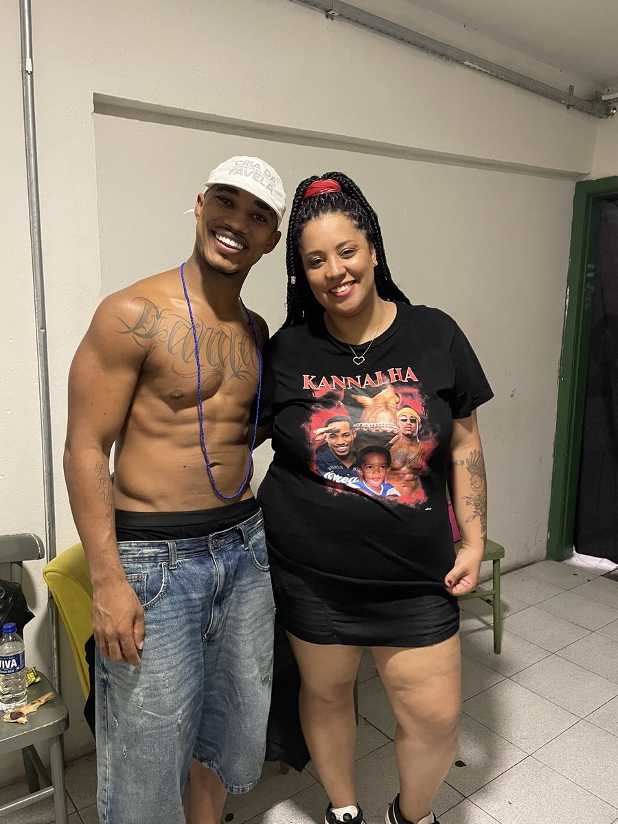 prazer_Bonfim's tweet photo. Fiquei FRAQUINHA 😍💍🔥🥵 Obrigada Maridão @Okannalha  BH te ama ❤️🥹 até a próxima #bh #eokanalha #papodemaluquice #obaianotemomolho https://t.co/l6Fz48Saou