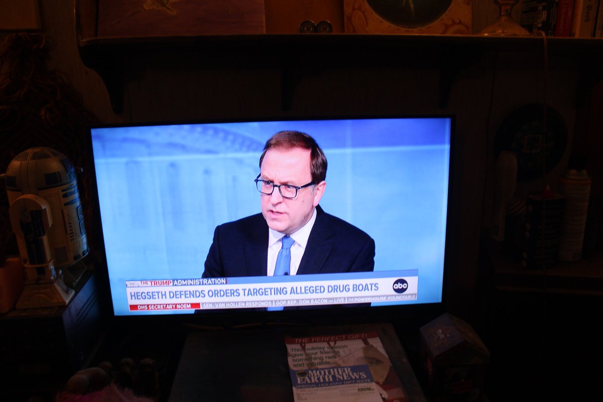 docsanderson's tweet image. #REality #Bias #Unprofessional #Journalism @danpeckwx @Ginger_Zee its blatant &amp;amp; Obvious Ginger. @Nature Magdalena Science works on DATA, &amp;amp; strives to be 100% Objective @jonkarl Down to your Blue Tie you showed your Bias April was in Admin transition as you knew you not worth shit