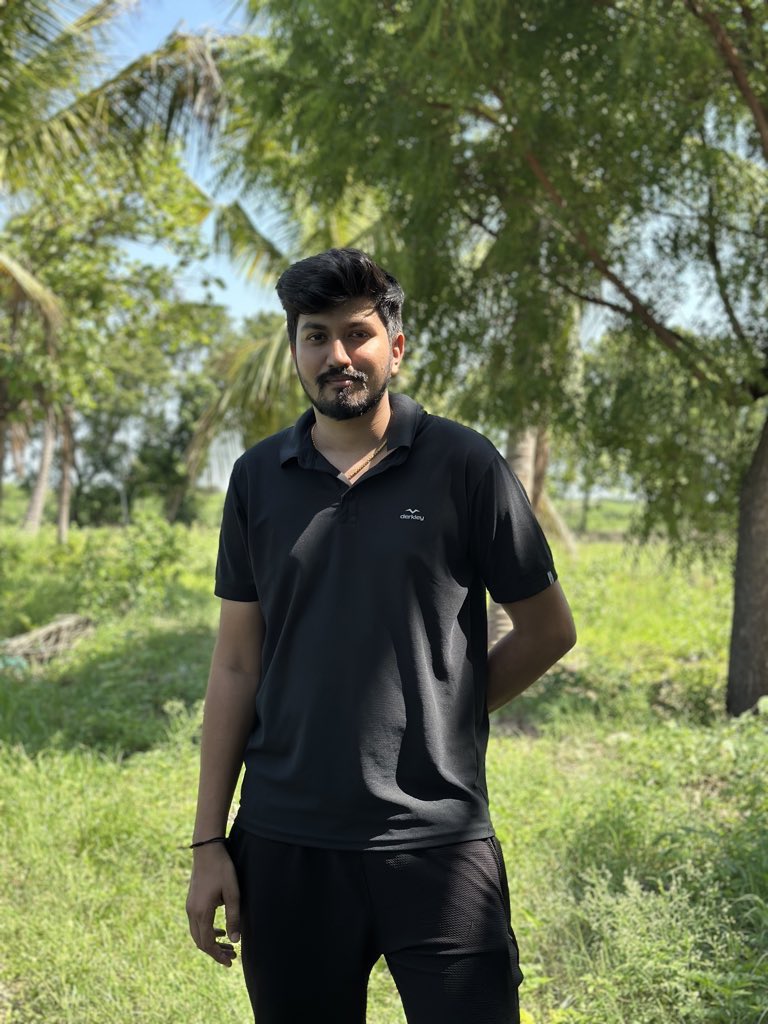 sakthi_sudhan's tweet image. November dump 🐒❤️