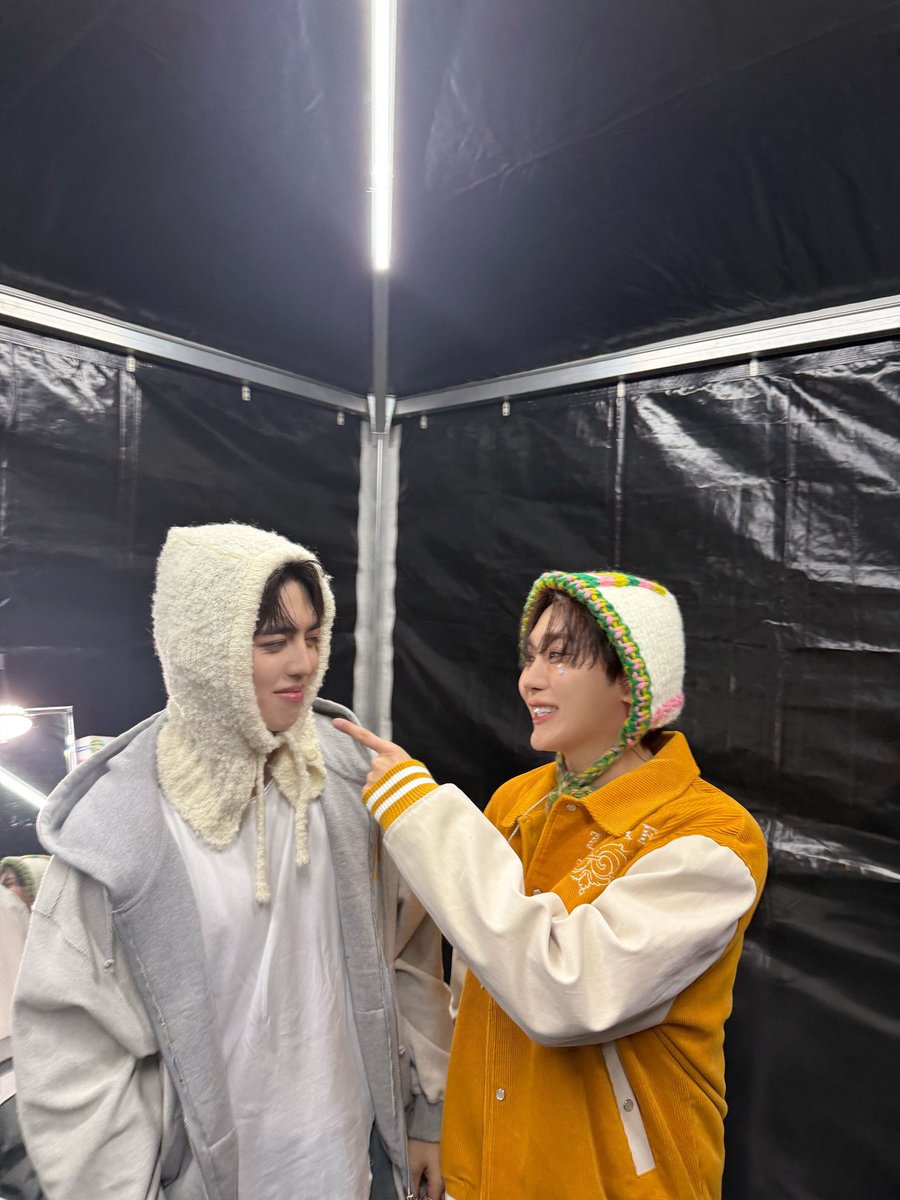 sounds_of_cheol's tweet image. this seungcheol and seungkwan photoset 🥹🧡