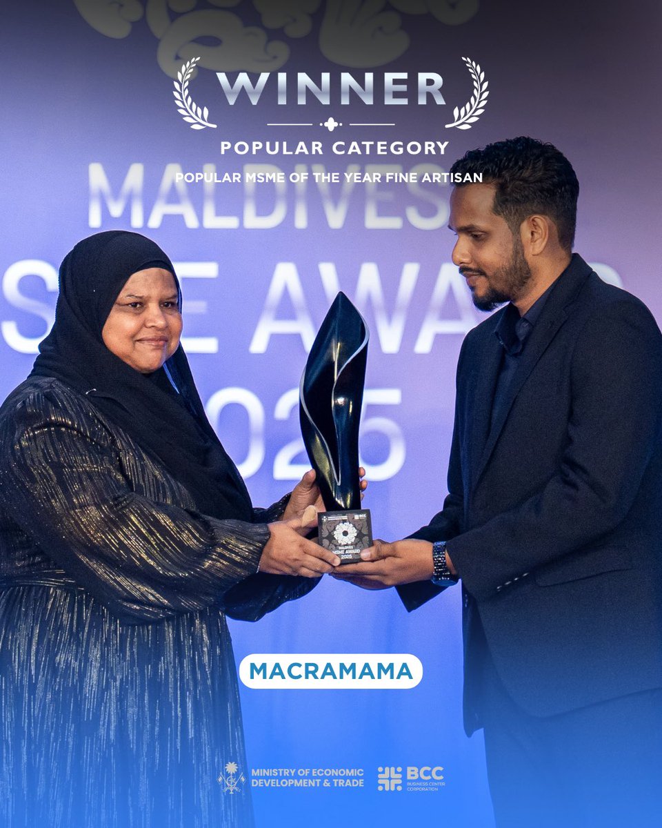 BCC_mv's tweet image. Congratulations Macramama!
Winner of Popular MSME of the Year – Fine Artisan at the Maldives MSME Award 2025.
Celebrating artistry and excellence in fine craftsmanship.
@MoEDmv 
#bcc #msmeaward2025 #dhiveheenahiskan