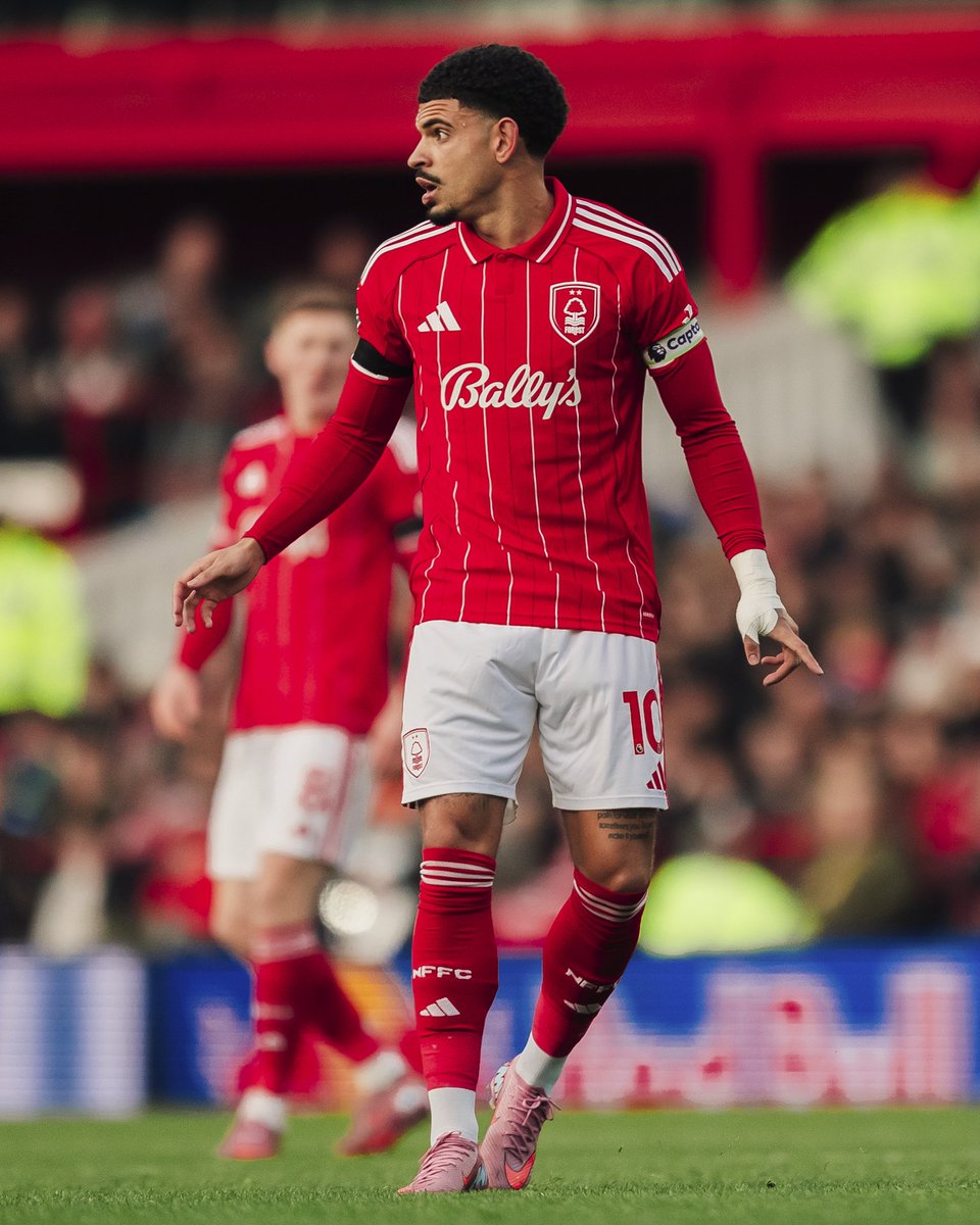 MGW goes close to giving us the lead. 😩