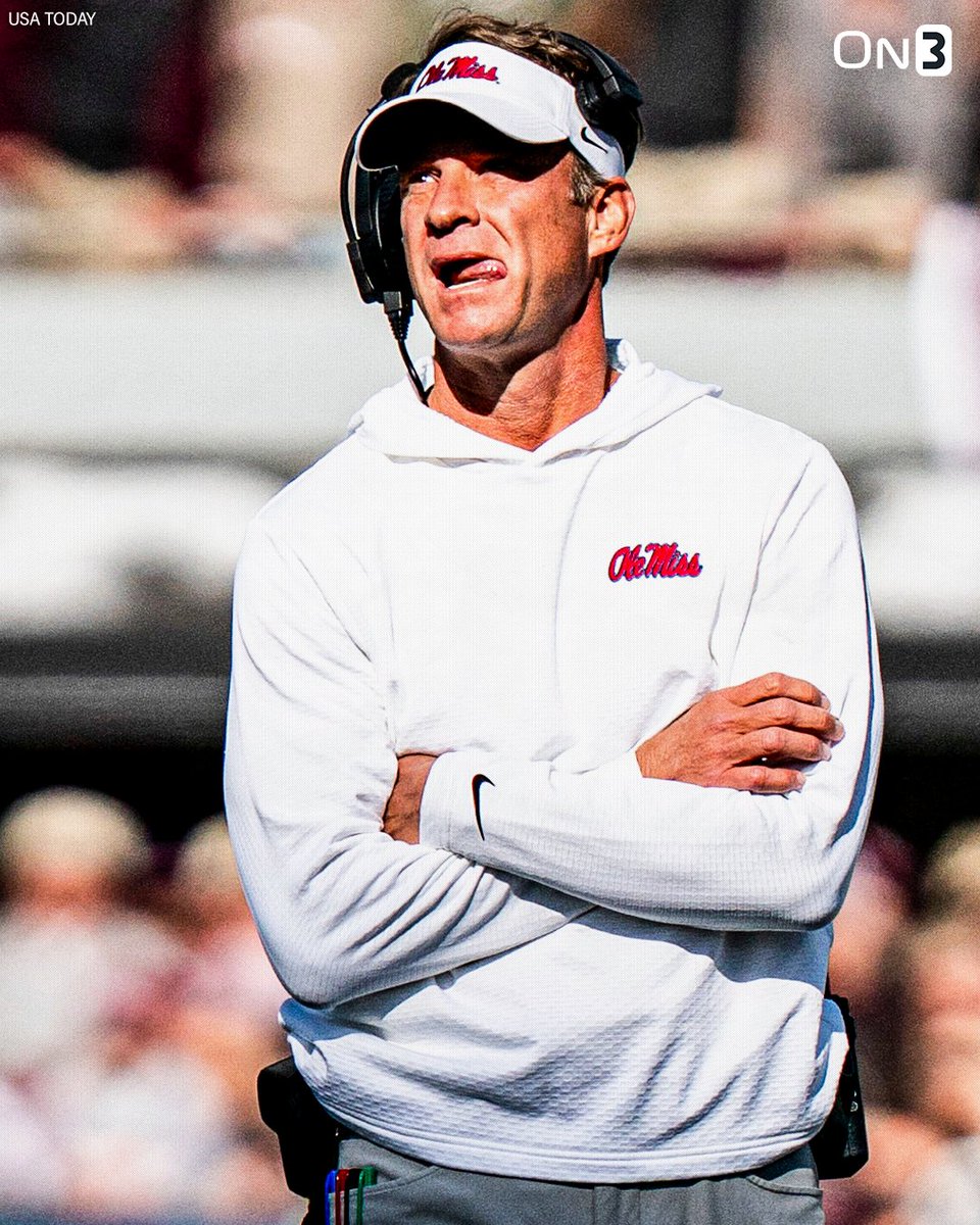 On3's tweet image. NEW: The team meeting for Ole Miss and Lane Kiffin, set for 9 am CT, has been moved to 1 pm CT, @PeteNakos reports.

on3.com/college/ole-mi…