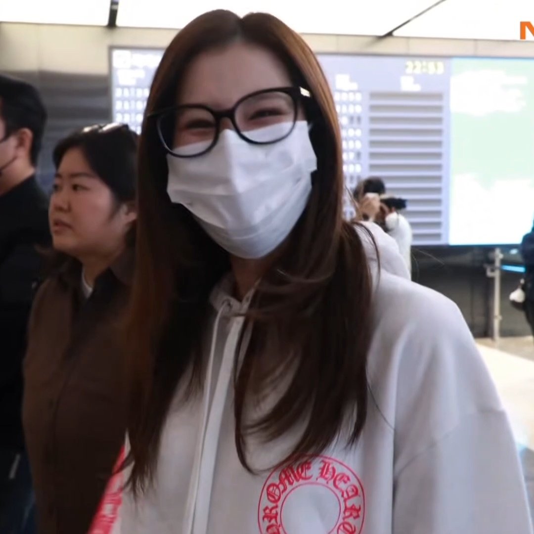 ジョリー🧲‏‎サナンヘ💟📦️🪽 |‏‎ fan account (@Jolie_sana_1229