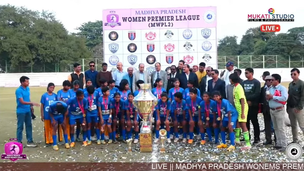 g_roshan39969's tweet photo. Narmada Valley have bean crowned as state league champions by beating National FC Mhow 2-1 in the Final. #MPFootball #IndianFootball
Stats and info are available https://t.co/H1MkNbX7DF or
https://t.co/KJCqI9CV0l
Matches were streamed here ๐
https://t.co/wYSzIapXLr https://t.co/6LJocqrhYd