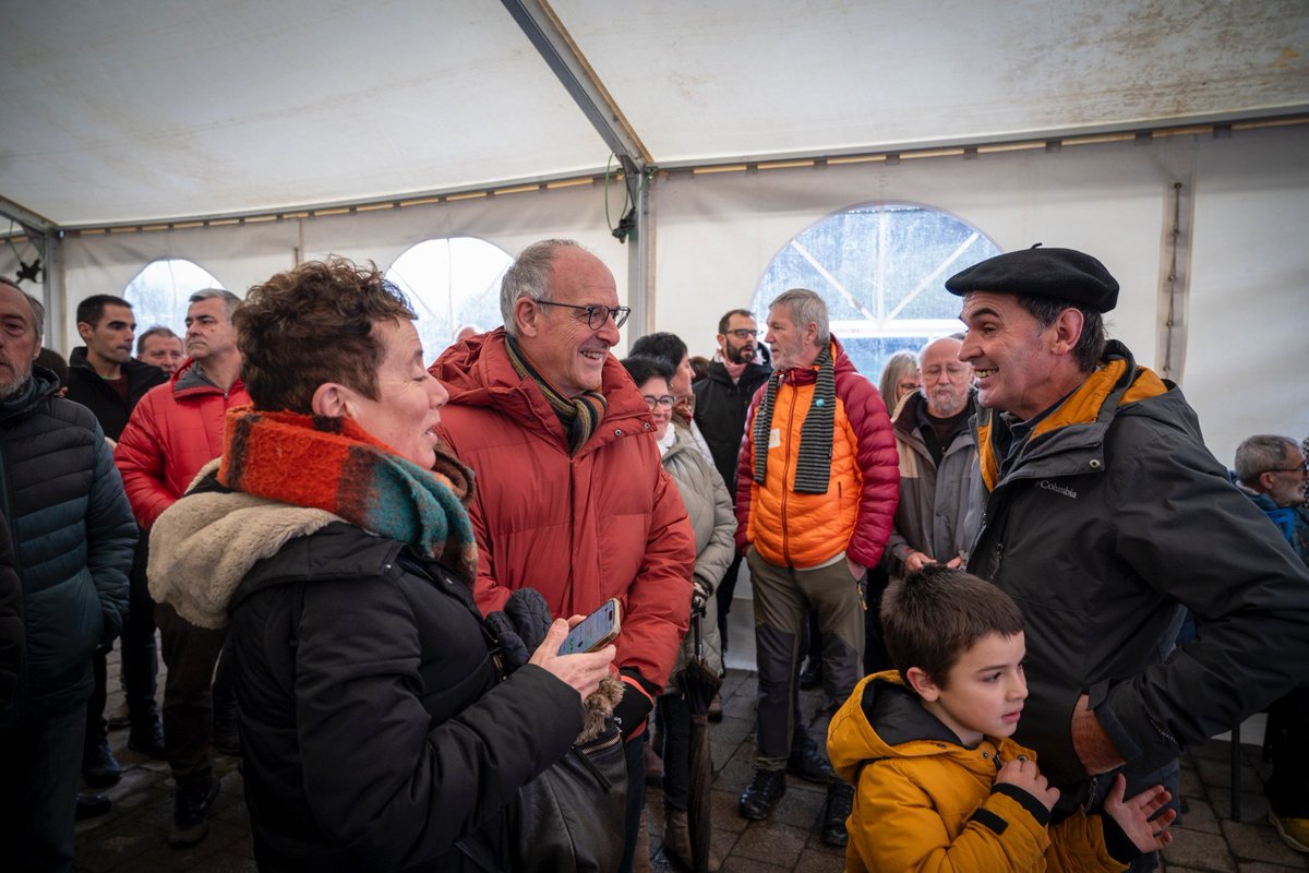 🌹 Gaur Orbaizetan Mikel Zabalza gogoan izan dugu, Guardia Zibilak atxilotu eta hil arte torturatu zuenetik 40 urte pasa direnean.

Egia • Aitortza • Erreparazioa