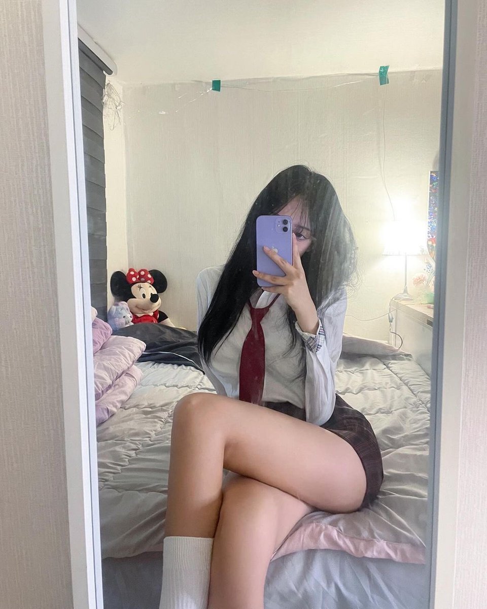 _je080's tweet photo. 상납하러 기어올 시간~🩷🩷
맛있게 먹을게👅

#mistress #일진 #상납 #암캐 #여왕깨기 https://t.co/sp5XoPCVTd