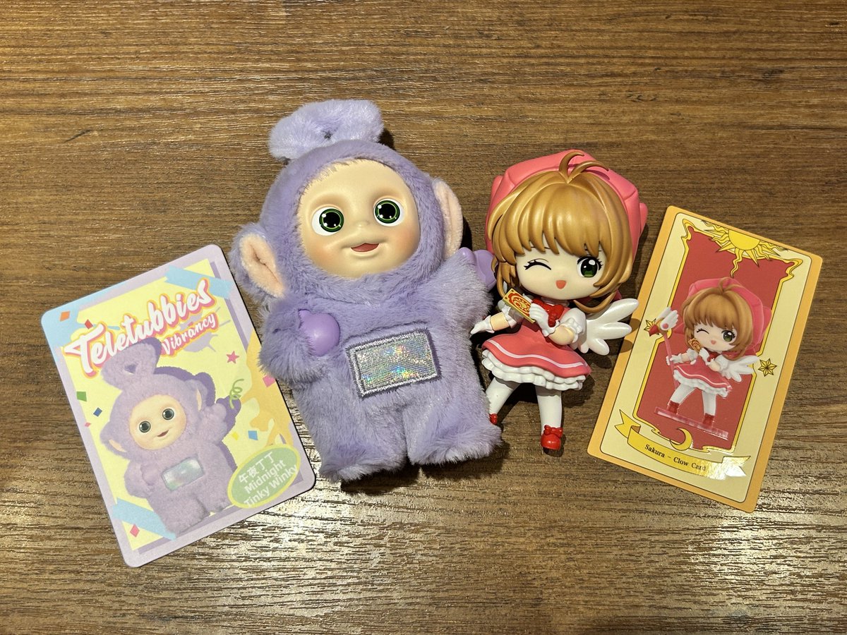 イタリアンチャーム腕時計作りに新大久保🇰🇷
しれっとちちこに🐥チャーム渡したら気に入ってくれてニッコリでした( ˶ˆ꒳ˆ˵ )
コスメショップで美容液とクレンジングバーム買ってオマケもたくさんもろてお買い得ぅ😽
ご飯も美味しかったし今月もたのぴかった〜♡