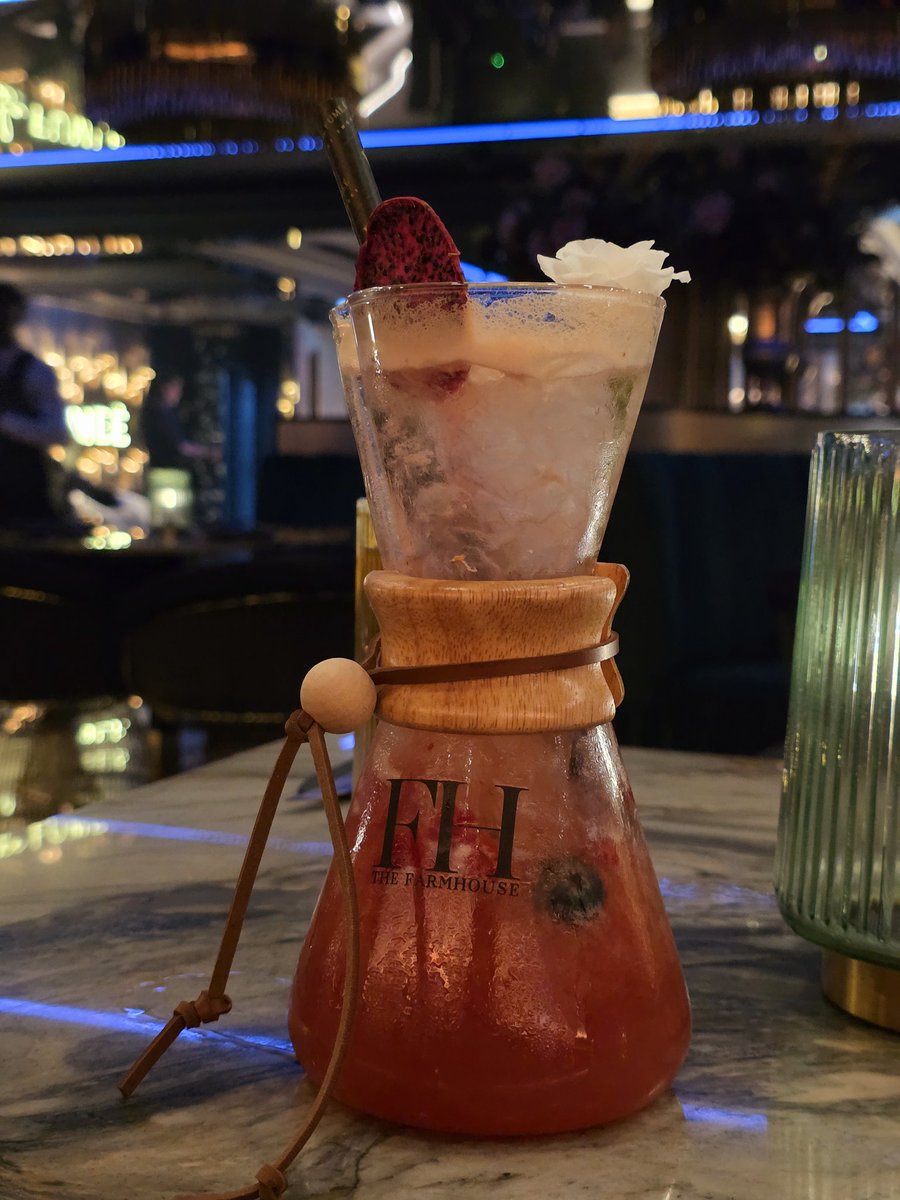 I turned 38 on the 26th and I'm afraid I still wont be acting my age. 

Happy belated birthday to me.