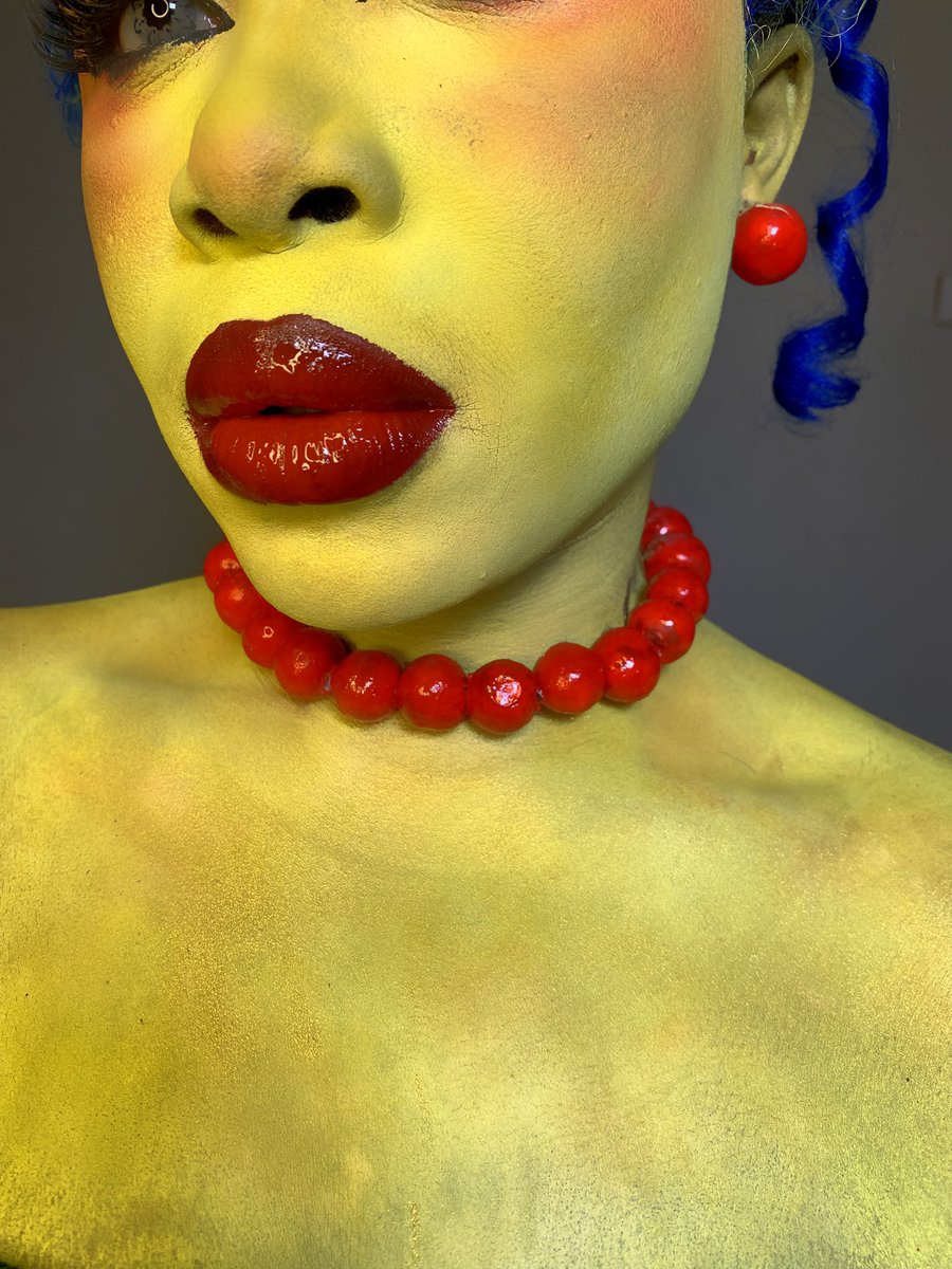 oby_kinika's tweet photo. ⭐️MARGE SIMPSON⭐️in human? https://t.co/SOm3IgqZ9e