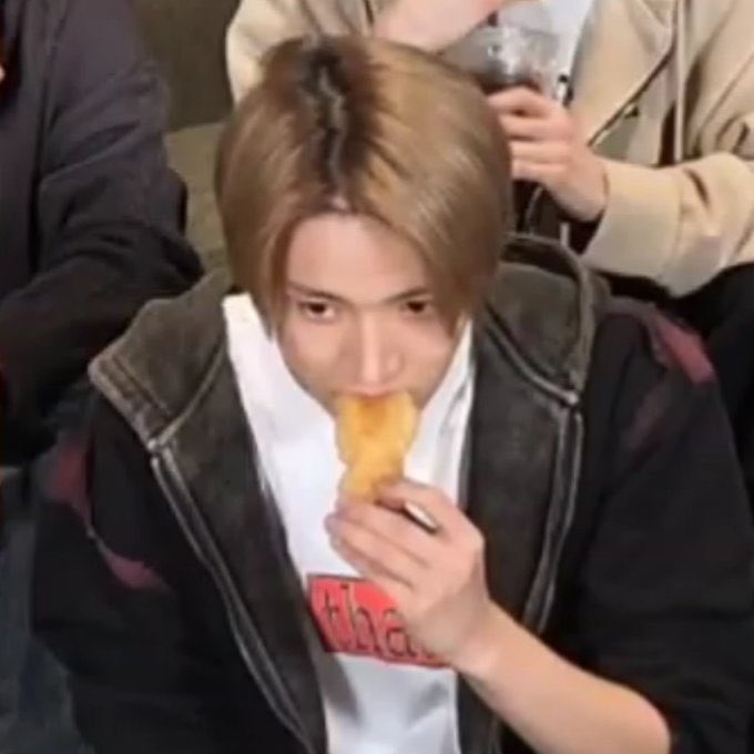 กินข้าวยังครับ