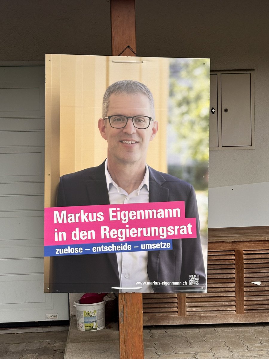 FDP_BL's tweet image. Mit der Wahl von Markus Eigenmann sprachen sich die Baselbieter Wählenden auch gegen einen Linksrutsch in der Regierung aus. Sie wollen nicht, dass Kleinparteien mit 13.6% der Stimmen zwei von fünf Sitzen haben, die Parteien rechts der Mitte (FDP, SVP) mit 41% gar keinen.