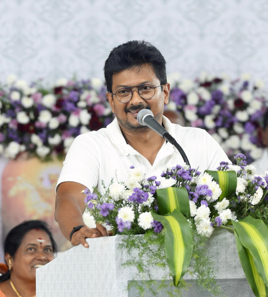 Udhaystalin's tweet image. ஈரோட்டில் புதிய திராவிட கழகம் சார்பில் இன்று நடைபெற்ற &quot;வெல்லட்டும் சமூக நீதி&quot; மாநாட்டில் கலந்து கொண்டோம். 

பேரறிஞர் அண்ணா - முத்தமிழ் அறிஞர் கலைஞர் அவர்கள் - மாண்புமிகு முதலமைச்சர் @mkstalin அவர்கள் என நம் தலைவர்களின் ஆட்சி காலங்களில் சமூக நீதியை நிலைநாட்ட தொடர்ந்து…