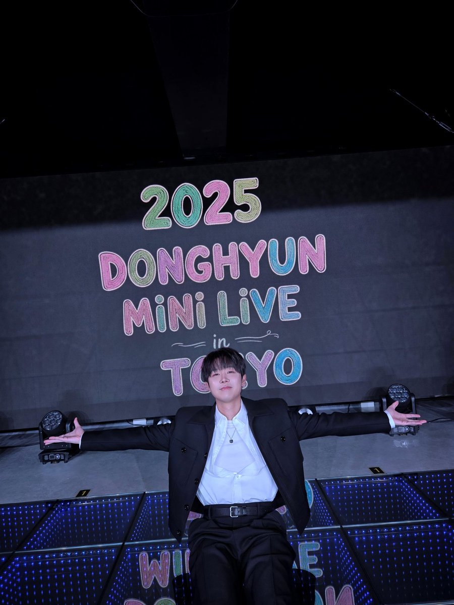 도쿄 미니라이브에 찾아와 준 골드니스
너무너무 고마워요🥹
이번에 좋은 추억 많이 만들어서
너무 행복하고 좋았어요
또 금방 보러 올게요🙋‍♂️ 

#동현 #DONGHYUN 
#네_궤도를_맴돌아
#DONGHYUN_MiNi_LiVE
#TOKYO