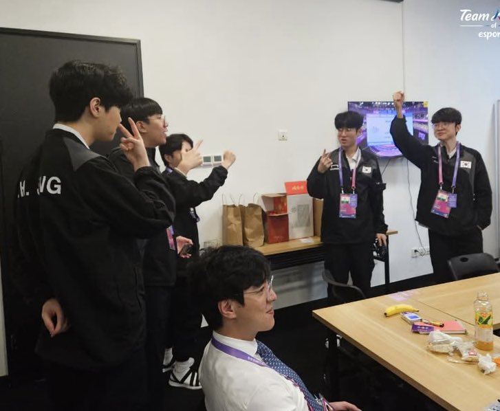 liri🥦 tweet media