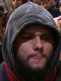 Bon par contre j'ai perdu un ami avec son envie de quitter twitter , ça ressemble à ça juste que ça pas l'air d'avoir tenu longtemps mais le gars sur les photos c'est le même si jamais quelqu'un l'aurai vu au Mindset
<a href="/Bilatwitwi/">Bila</a> <a href="/Booring_tk/">Booring</a> <a href="/LeWako21/">KTB | Wako</a> <a href="/KAZAMAFUKU/">FUKU</a> <a href="/bygl00/">WaCave | Bygloo 🙂‍↔️🫧 @MINDSET</a> <a href="/keyka13/">keka</a>