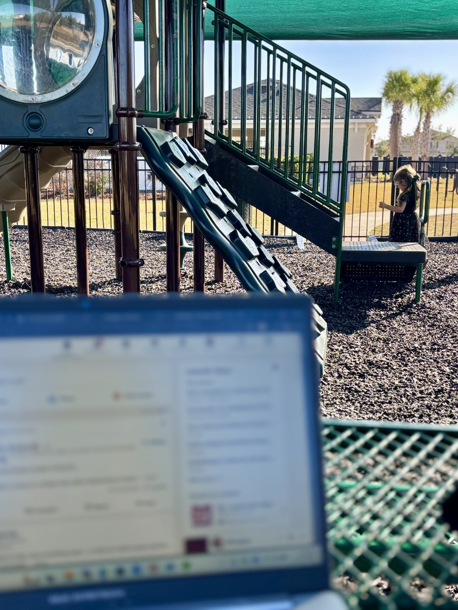 Bre ☕ Creator & Community Ops tweet media