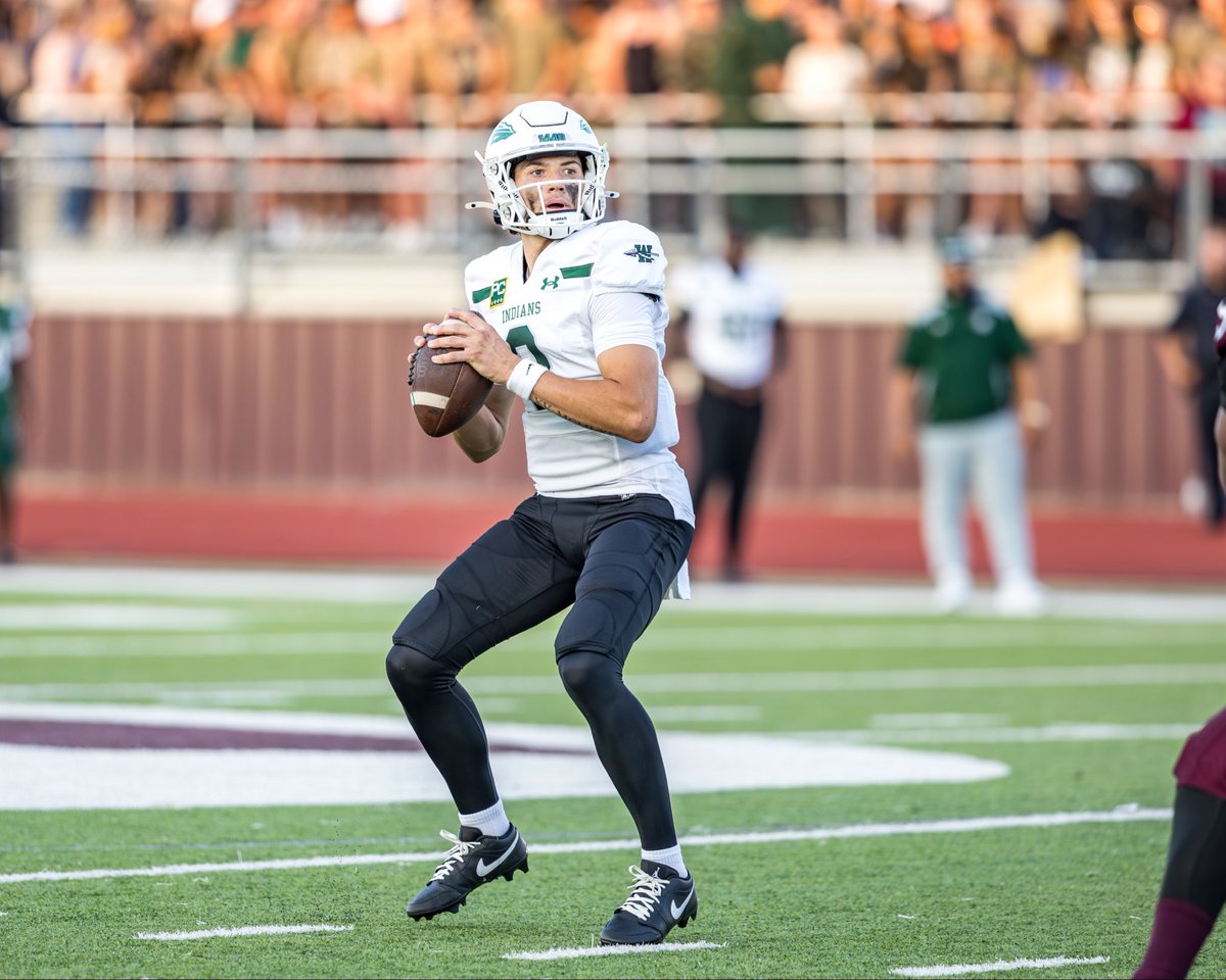 <a href="/SportsDayHS/">SportsDayHS</a> <a href="/NDNFootball/">Waxahachie Football</a> 25/37, 353 yards, 2 TD and 2 scoring drives in under two minutes for 2027 TCU QB commit Jerry Meyer III. 

<a href="/Andy_Villamarzo/">Andy Villamarzo</a> <a href="/JClarkHFB247/">Jeremy Clark</a> <a href="/brianestridge/">Brian Estridge</a> <a href="/samspiegs/">Sam Spiegelman</a> <a href="/gabrieldbrooks/">Gabe Brooks</a>