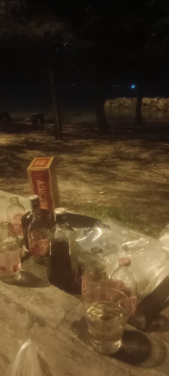 หาเพื่อนดื่ม #หาดแสงจันทร์ #ระยอง