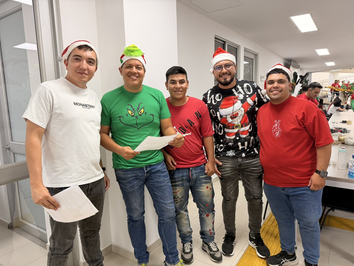 Tri_Hacker's tweet image. A pocas horas del 1 de diciembre, encendemos modo Navidad y modo Reto 2 🎄⚡️
Vamos con toda. #TechChallenge #HPE #CDS #Cúcuta #Colombia  @UniversidadUNAD @JaimeLeal_ @HPECDS_ES @UNADUnionEuropa