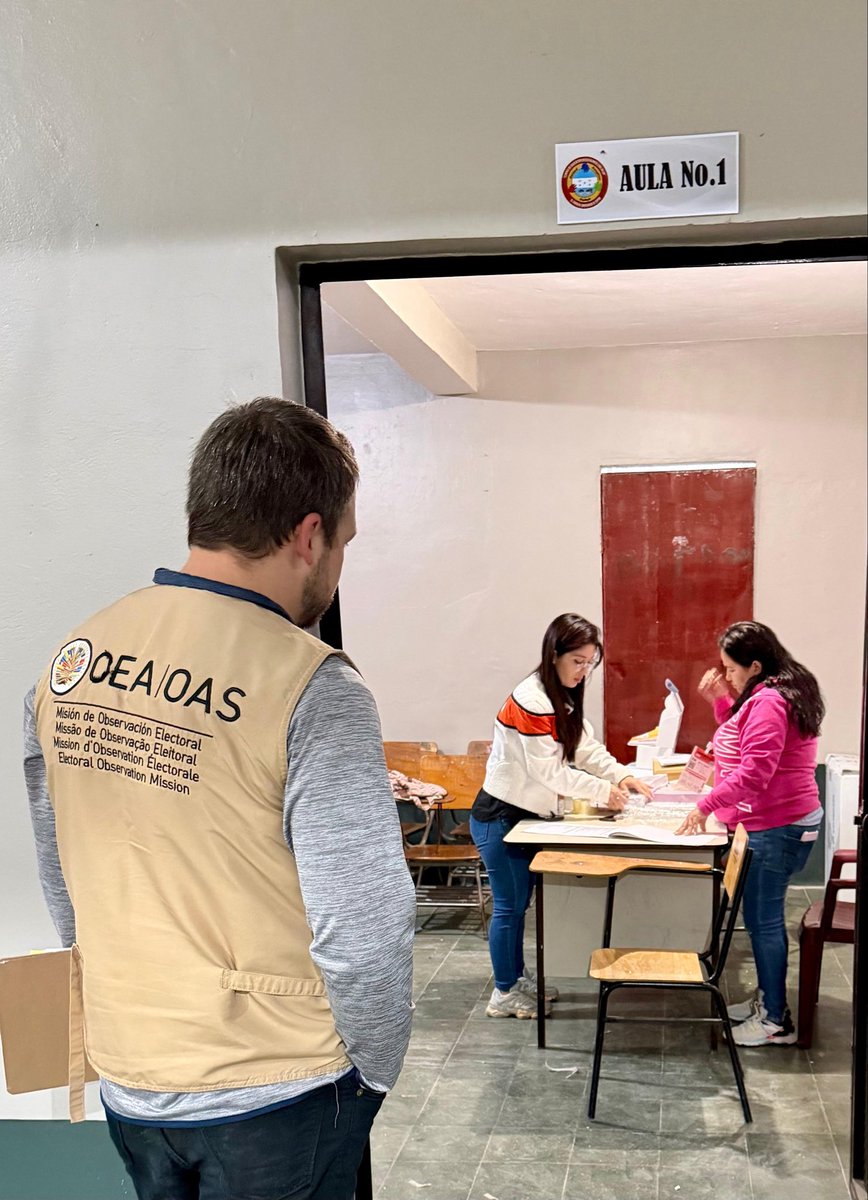 ¡Comenzó la jornada electoral de las #EleccionesHonduras2025!

Abren los recintos electorales en Honduras. La Misión de la #OEAenHonduras, con 101 observadores, está en el terreno observando el inicio de los comicios. Más de 6.5 millones de hondureños están habilitados para votar