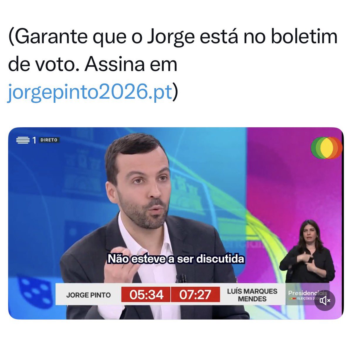 Sou só eu que acho que não é democraticamente legítimo um cidadão que não tem assinaturas para ser candidato a PR esteja a debater oficialmente com outros que o são verdadeiramente ??? Nas televisões e nas rádios ??? Eu acho que é subverter a democracia.