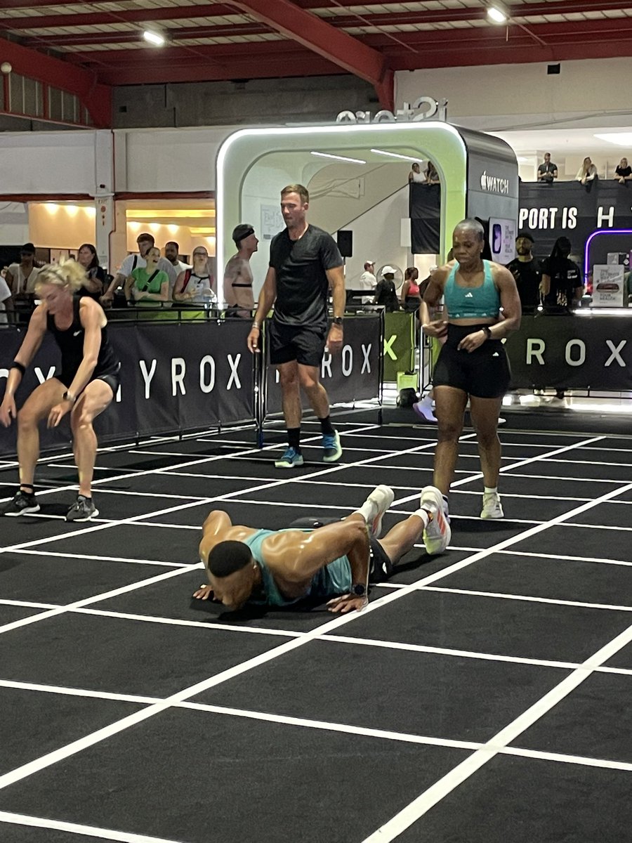 Bun2_MuchHigher's tweet photo. @__NadiaN @FoxyNtleki solid work guys !! 😮‍💨🙌🏽💪🏽 izgora are up! https://t.co/cVnrr4twuN