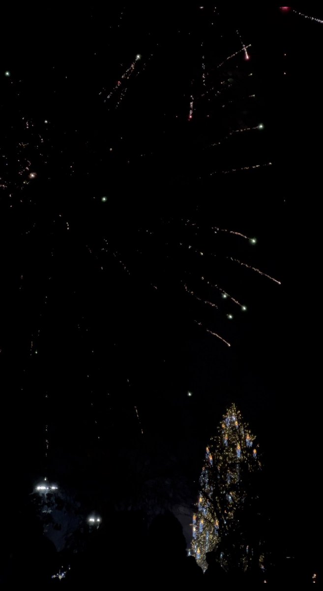 🍒. (@flutterrshyy4) on Twitter photo 