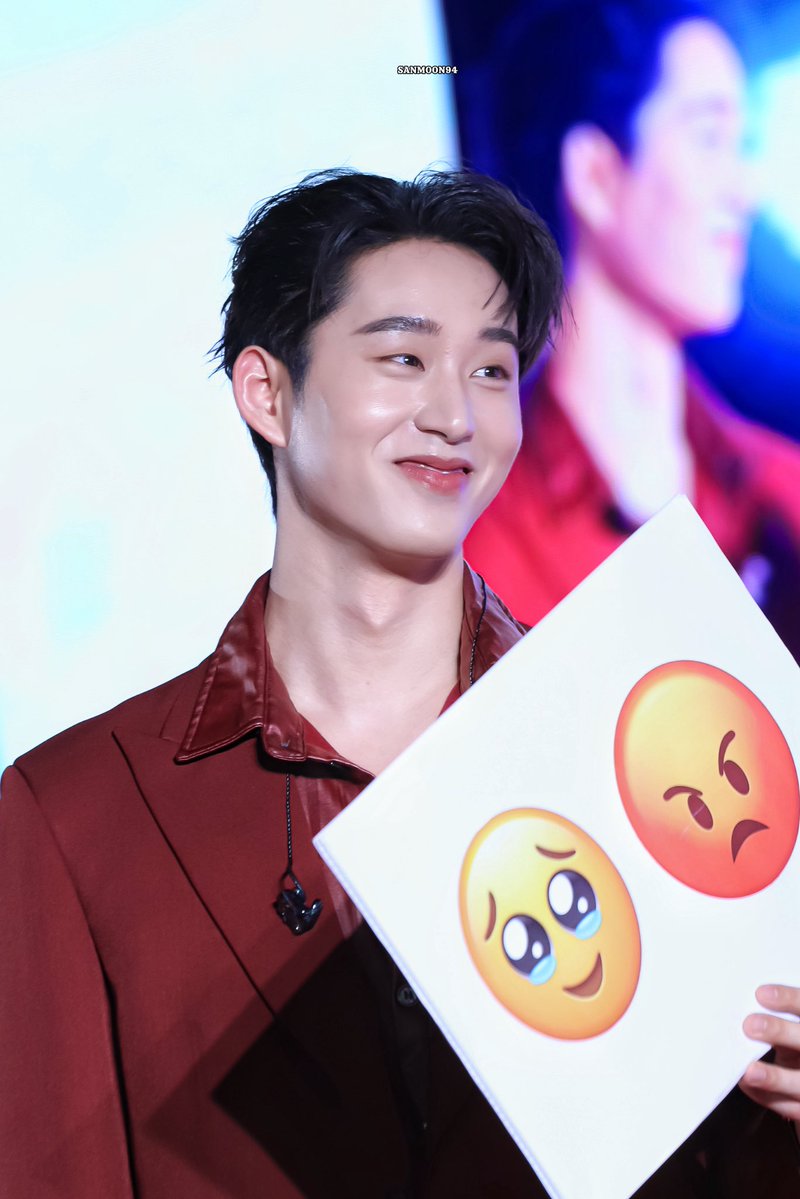 sanmoon948's tweet image. [301125] ~ คนที่น่ารักขนาดนี้เป็นของใครนะ🤭

WILLIAMEST AT EMQUARTIER 

#EMAnniversaryxWilliamEst
#est_rvp @EstRvp 
#EMAnniversary #EMPORIUM #EMQUARTIER #EMSPHERE #EMDISTRICT