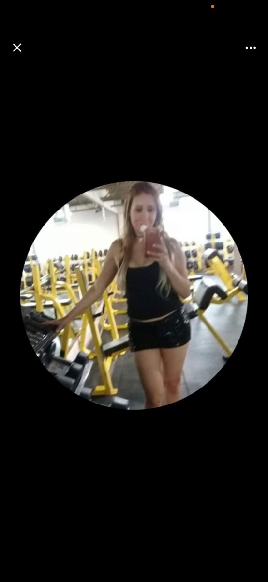 Pues Fátima no uso ningún cirujano, pero deberían recomendarte uno urgente a ti 😭