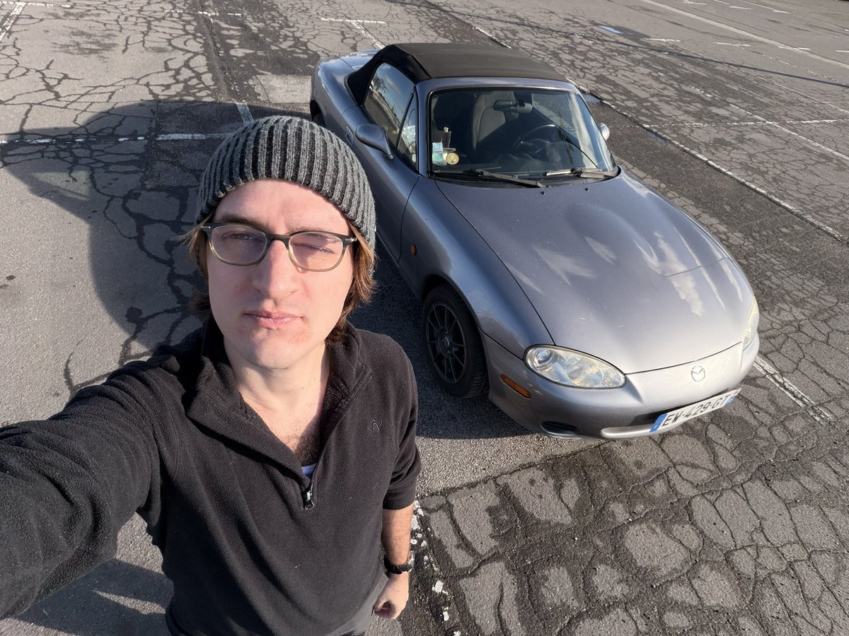 life liver tweet media