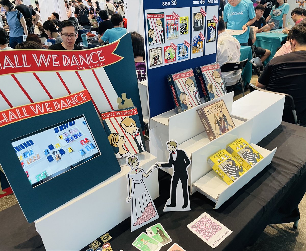 saashiandsaashi's tweet photo. シンガポールで開催のアジアン・ボードゲーム・フェスティバル３日目を無事終えて閉幕しました。6年前はもちろん、2年前と比べても、シンガポールにおいて格段にボードゲームを楽しむ人の層が厚くなってきているのが感じられるイベントでした。お会いできたみなさまありがとうございました。 #ABGF https://t.co/Ud2aQY2rGN