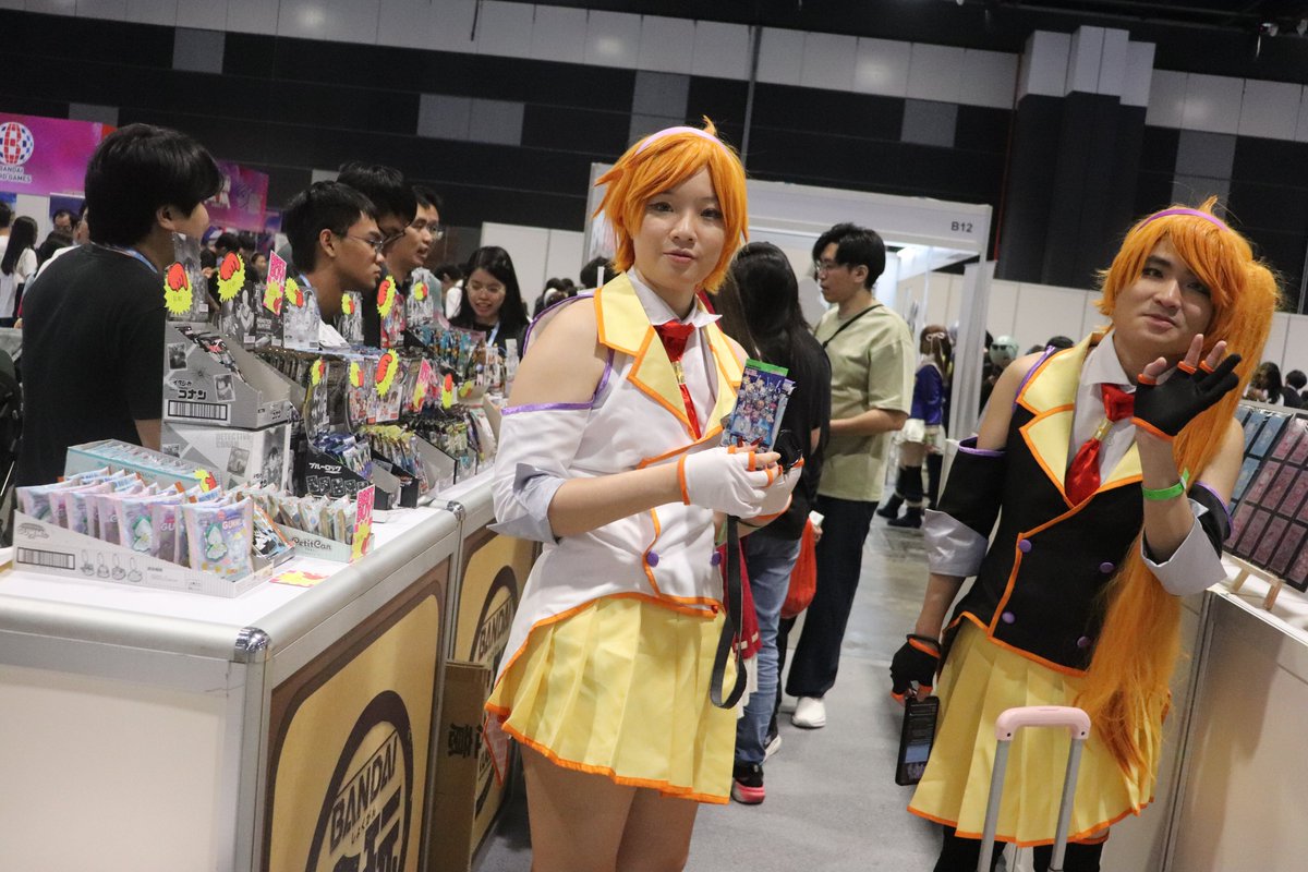 WOC Distribution tweet media