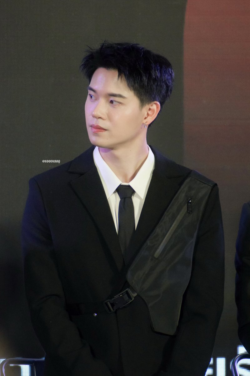 goodkaaQ's tweet image. 𝟯𝟬:𝟭𝟭:𝟲𝟴

                                     🫠
         
                         @yinyin_anw 

#yinyin_anw 
#PraewMeetAndReadxที่รักสารวัตรเธียร์
PoliceInLove Praew SiamParagon